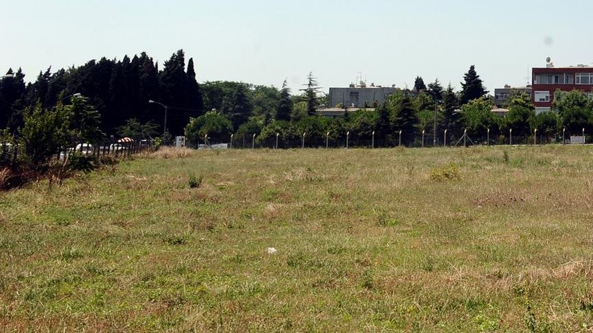 Kuran Kursu ve Yurtlara Bedelsiz Arazi