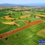 KARADAVUTLU’DA ANA ASFALTA CEPHE K.M.O GİŞELERE YAKIN 11.745 m2 - Fotoğraf 5