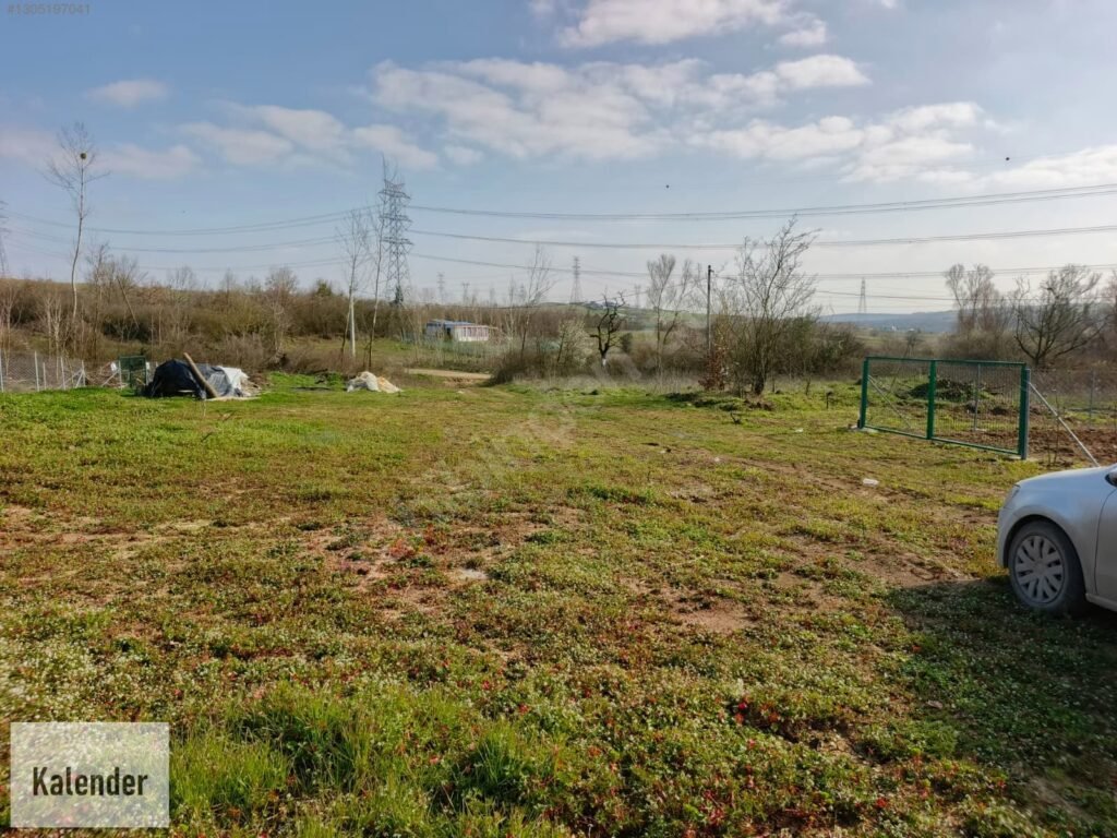 Denizli Köyünde Konut Alanında 100 m2 Hisseli Arsa Merkeze Yakn