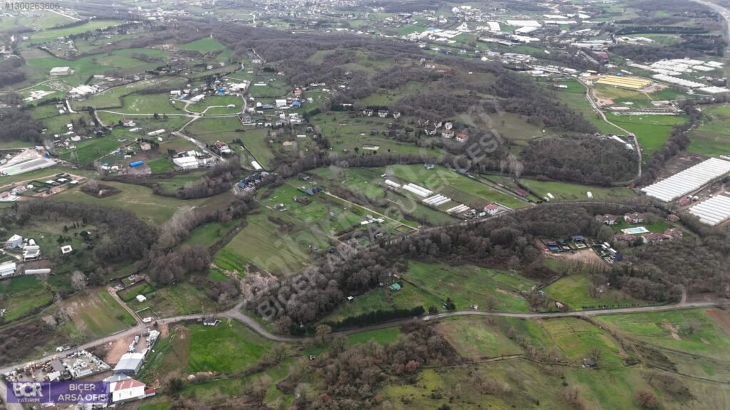 BİÇER ARSA GEBZE DENİZLİ KÖYÜNDE NET 1.000 m² İMARLI İFRAZLI