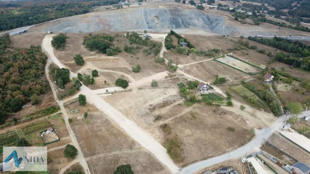 GEBZE DENİZLİKÖY 1000m2 VİLLA İMARLI İFRAZLI ARSA