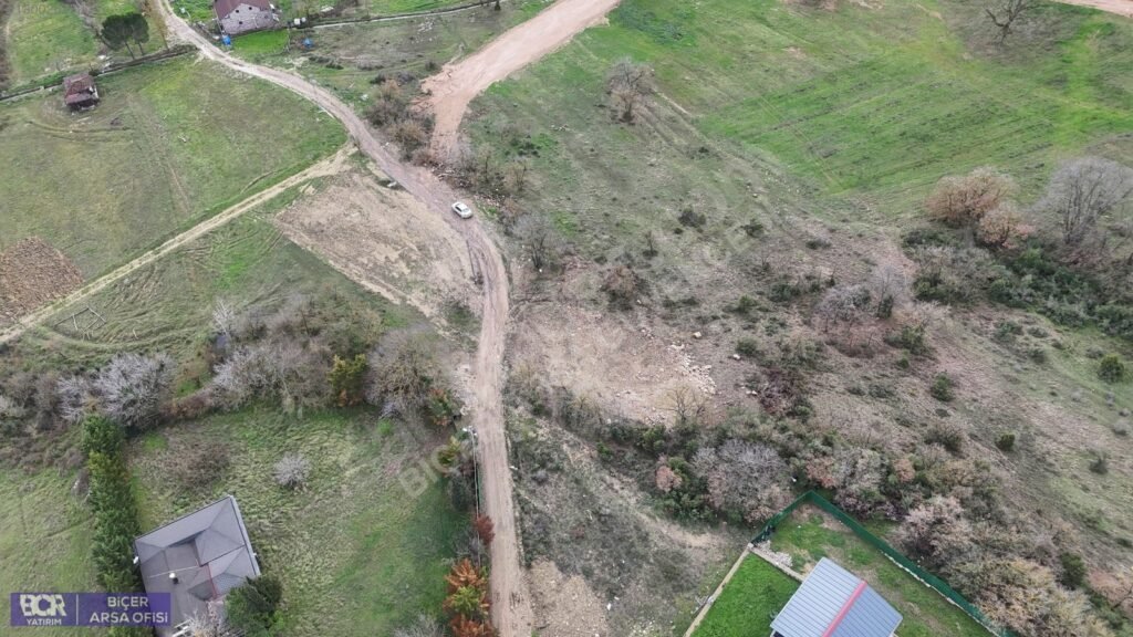 BİÇER ARSA GEBZE DENİZLİ KÖYÜNDE 410 m² MUVAFAKATLI İMARLI ARSA