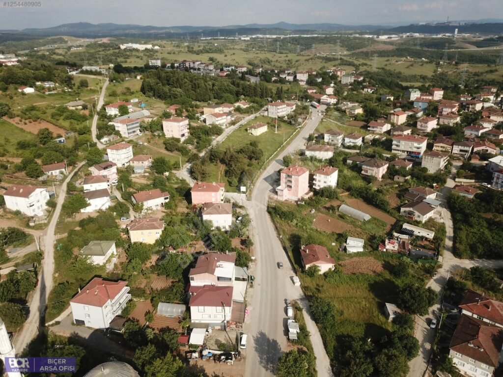 BİÇER ARSA DENİZLİ KÖYÜ KÖYİÇİ VİLLA İMARLI 3250m2 Müstakil ARSA