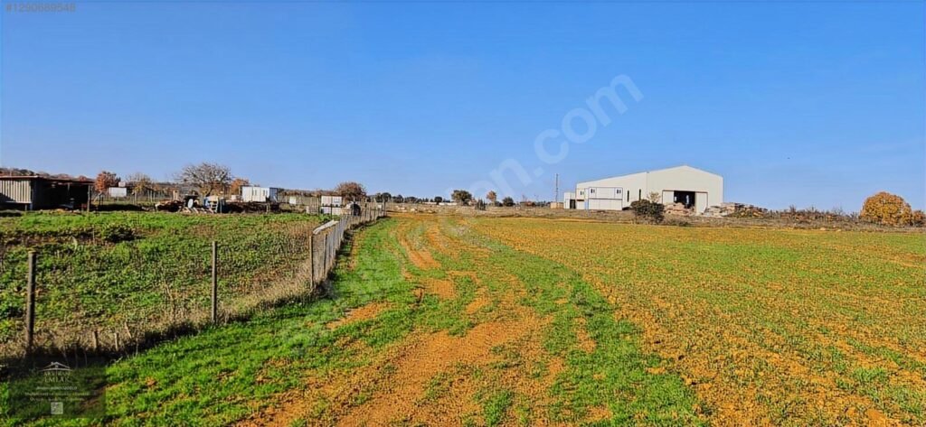 GEBZE AKVİRANDA 1 EMSAL KONUT ALANINDA YERİ BELLİ ARSALAR