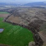 İZMİT AKMEŞE’DE KORUCUK MAHALLESİ YERLEŞİME YAKIN 65.570m2 TARLA - Fotoğraf 11