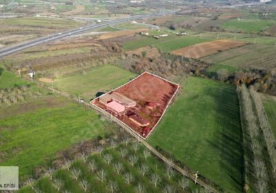 İzmit Akmeşe Atatürk Mh. imarlı satılık arsa - Fotoğraf 1