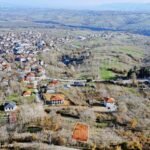 AKMEŞEDE MUHTEŞEM PANORAMİK MANZARALI 378m2 VİLLA İMARLI ARSA - Fotoğraf 1