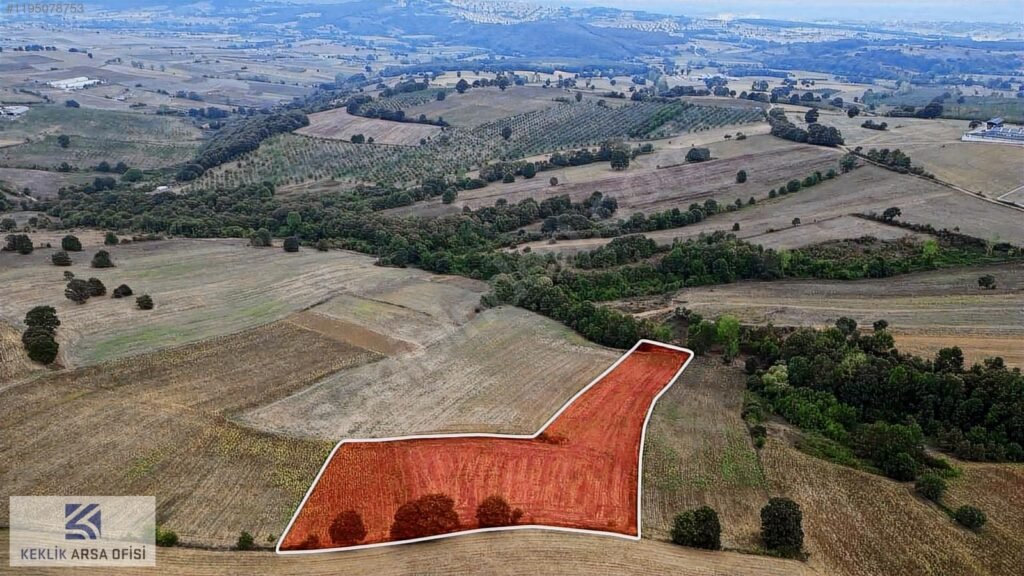 İZMİT AKMEŞE YENİCEDE KMO GİŞELERE 5 KM YATIRIMLIK FIRSAT TARLA