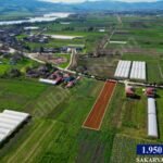 SAKARYA PAMUKOVA ÇARDAK’TA ANAYOLA CEPHE 1950 M2 %40 İMARLI ARSA - Fotoğraf 4